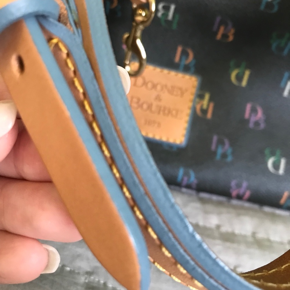 🌈Dooney & Bourke Mini East/West Slouch Icon Bag🌈 - Picture 14 of 16